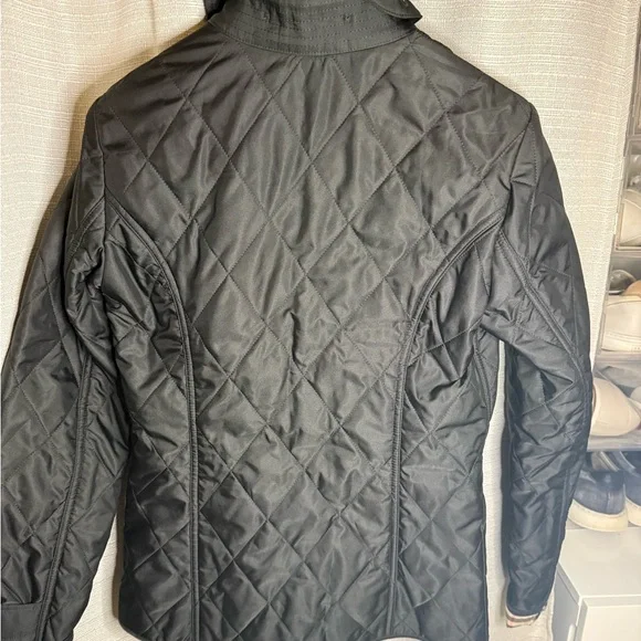 Burberry Black Quilted Women's Jacket - Picture 2 of 6